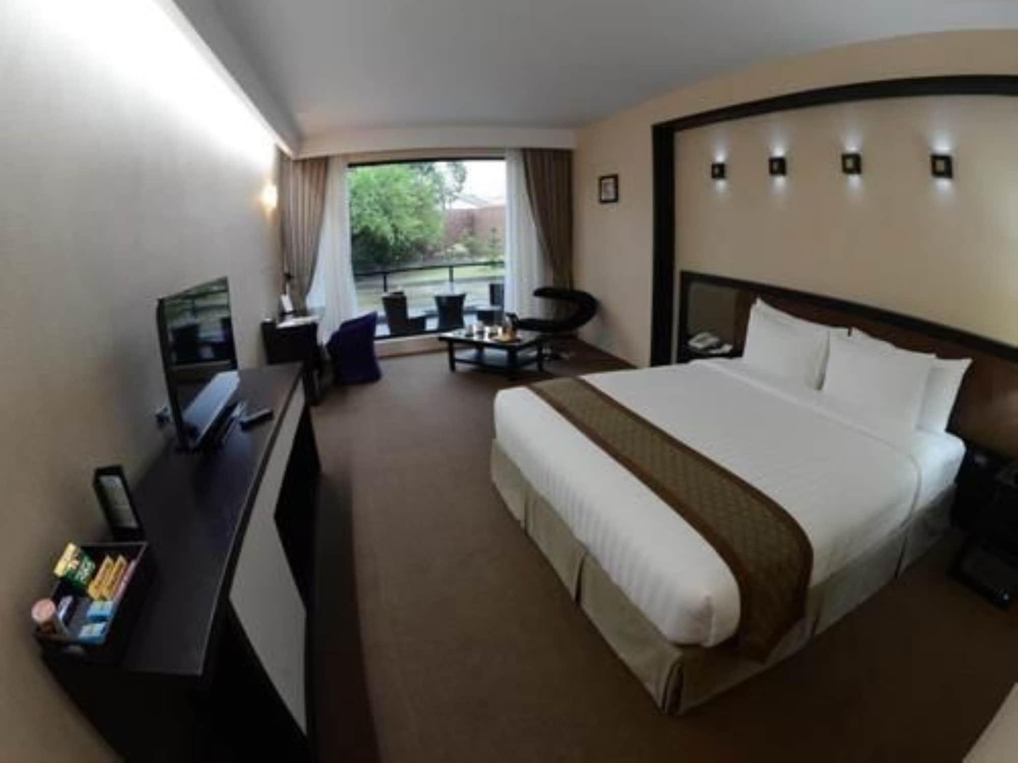 Avenue 64 Hotel Rangoon Eksteriør billede