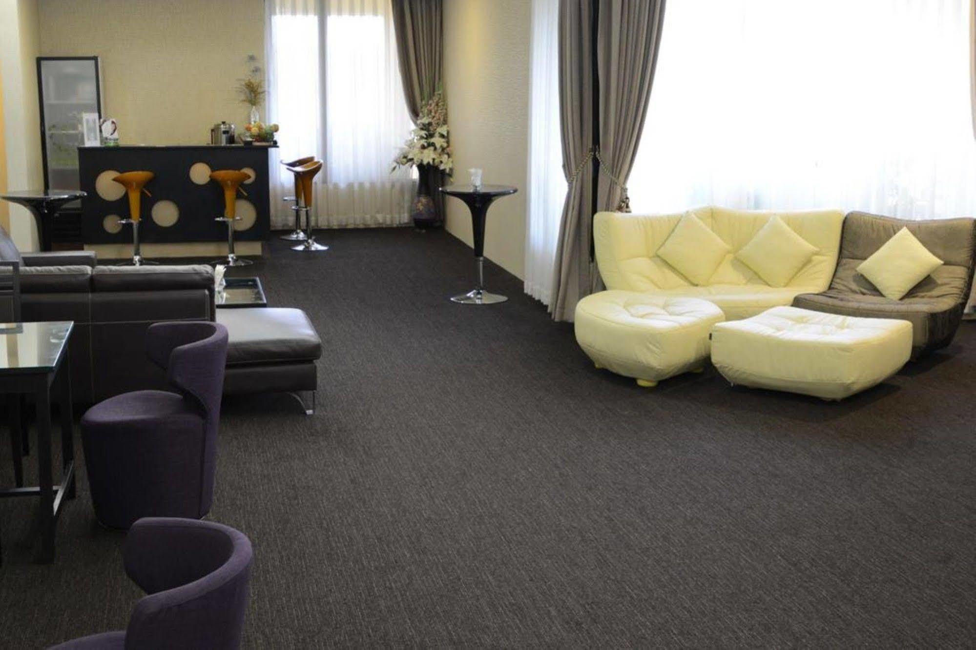 Avenue 64 Hotel Rangoon Eksteriør billede